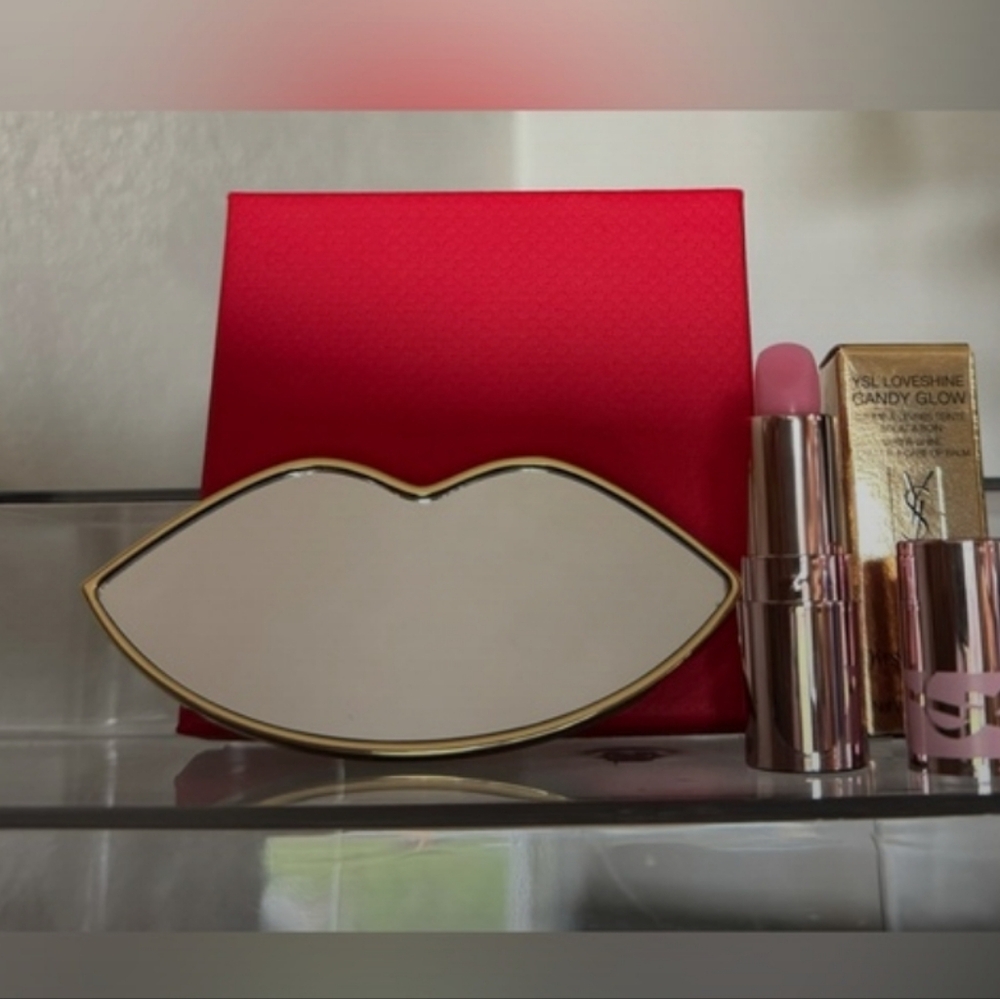 YSL Lipstick Mirror and Lipstick/ BNIB - Picture 2 of 3